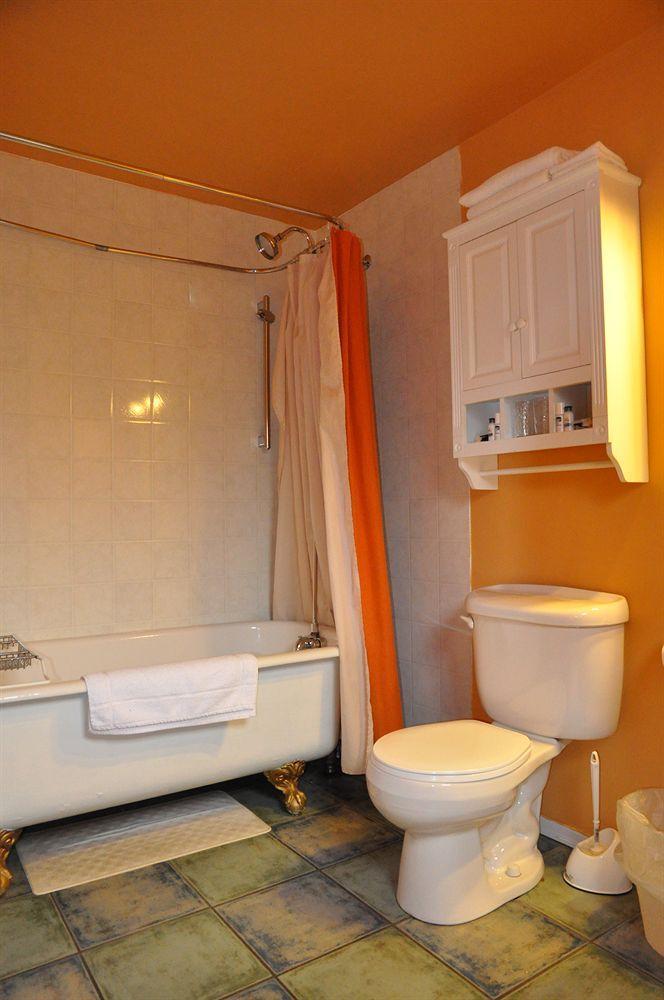 Ocean Island Garden Suites ビクトリア エクステリア 写真